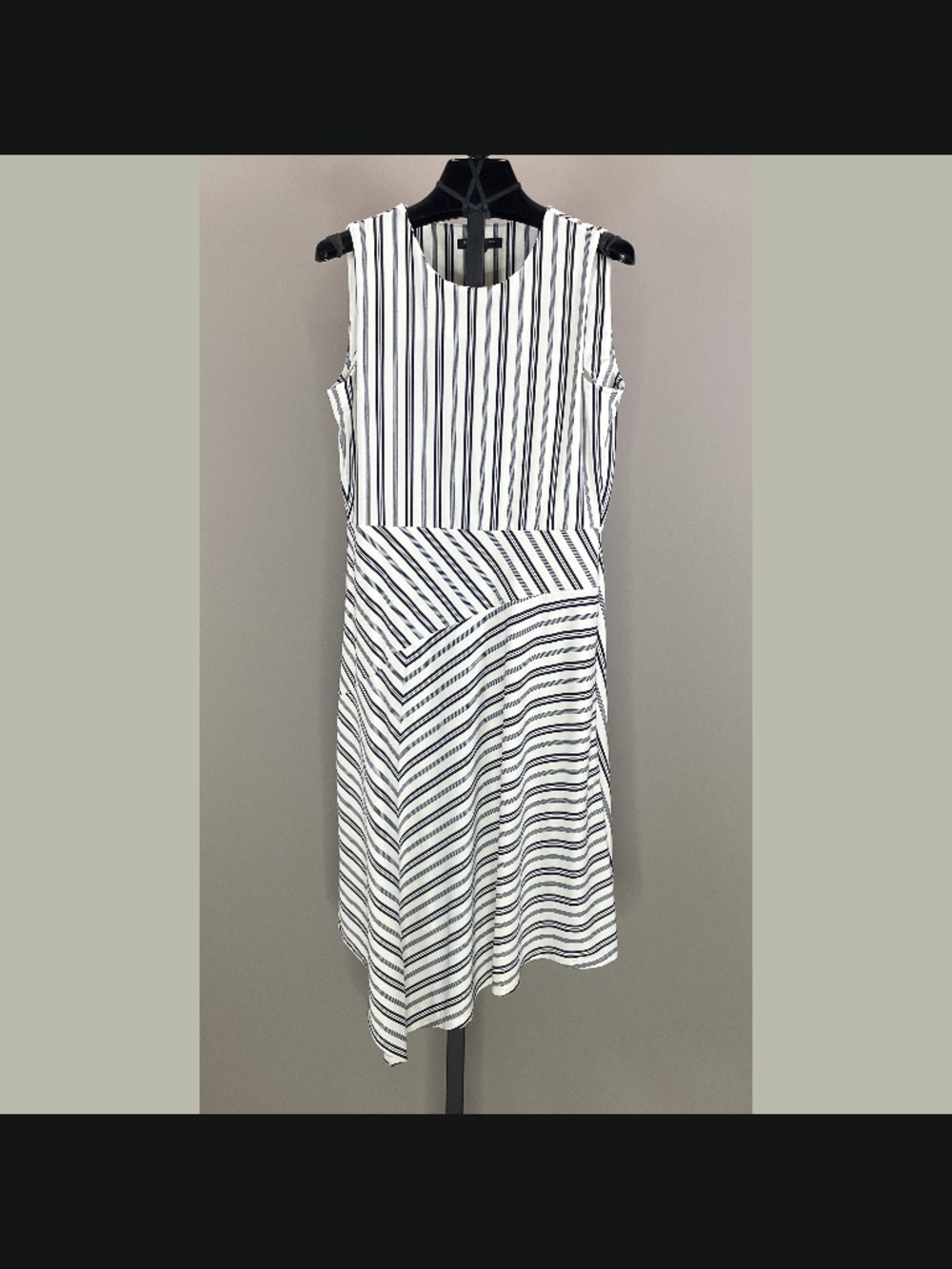 NEW Banana Republic Dress Womens Small white blue stripe fit flare asymmetrical
